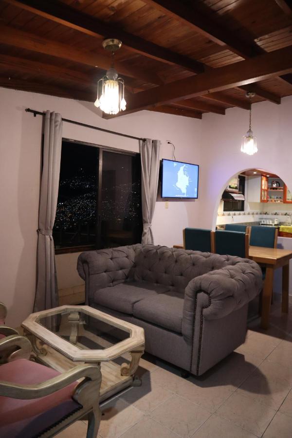 Ferienwohnung Wonderful House With Views In Medellin-Fiber Optics Exterior foto